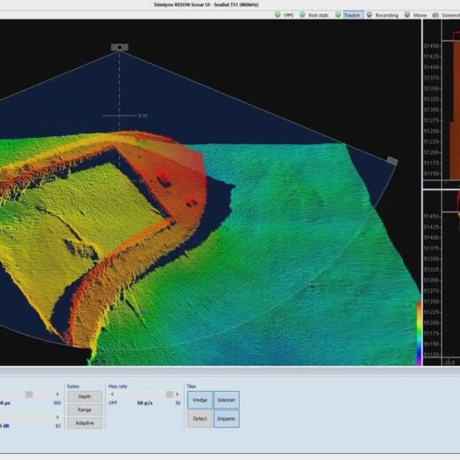 Screenshot of a 3D color sonar map showing seabed features with a central trench and depth gradient, plus side panels with sonar images.